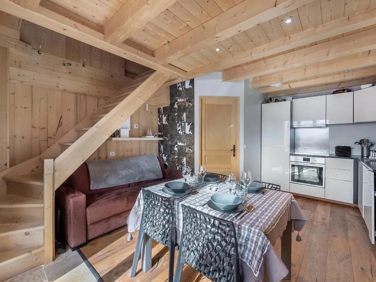Duplex Pour 4 Avec Sauna Et Terrasse - Fr-1-640-1 Val Thorens